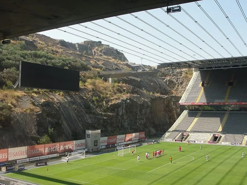 The European Perspective on Megaprojects. Part 1 of 3: new stadiums for the EURO 2004 in Portugal